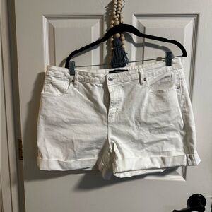 Size 14 Hudson Jeans White Roll-Cuff Denim Shorts